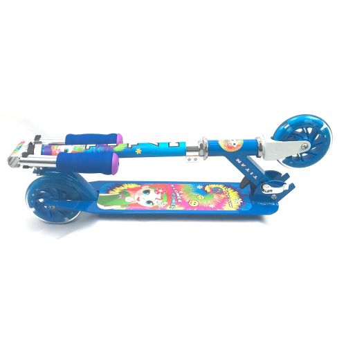  Titan TITAN Flower Power Princess Folding Aluminum Girls Kickscooter with LED Light Up Wheels, Blue