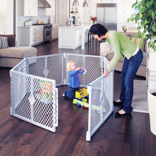  North States North State - Superyard XT Portable Playard & Gate