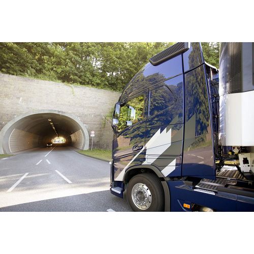  TomTom Trucker 600 Lifetime Trucker Maps and Traffic GPS