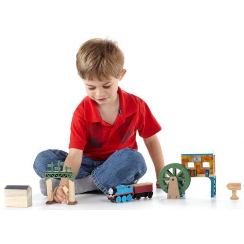  Toy Dreamer and ships from Amazon Fulfillment. Fisher-Price Thomas & Friends Wooden Railway, Steaming Around Sodor - Battery Operated