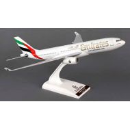 Toys & Hobbies Emirates Airlines - Airbus A330-200 - 1:200 - SkyMarks SKR825 - NEU A330 Modell