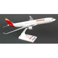 Toys & Hobbies Iberia - Airbus A330-300 - 1:200 - SkyMarks SKR836 Flugzeugmodell A330 NEU