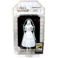 Toywiz Disney Alice in Wonderland Alice Exclusive Figure [White Version, Damaged Package]