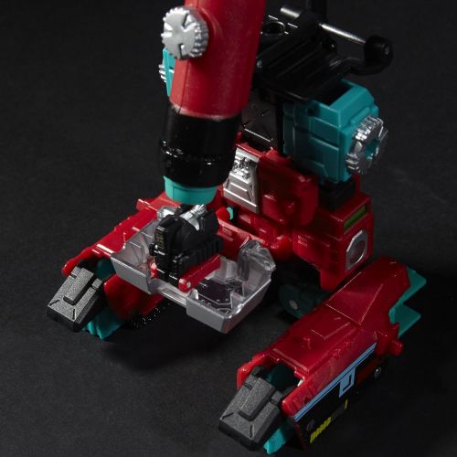 트랜스포머 Transformers Generations Titans Return Autobot Perceptor and Convex