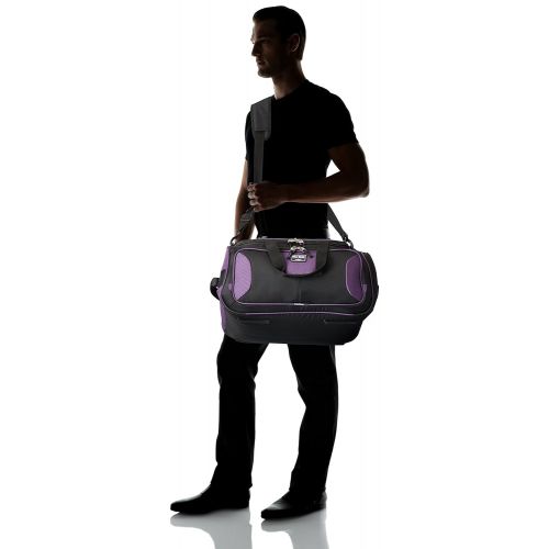  Travelpro Tpro Bold 20 - InchSoft Duffel Bag, Black/Purple