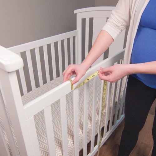  [아마존베스트]Trend Lab Waterproof CribWrap Rail Cover - for Narrow Side Crib Rails Made to Fit Rails up to 8 Around. Pack of 2!