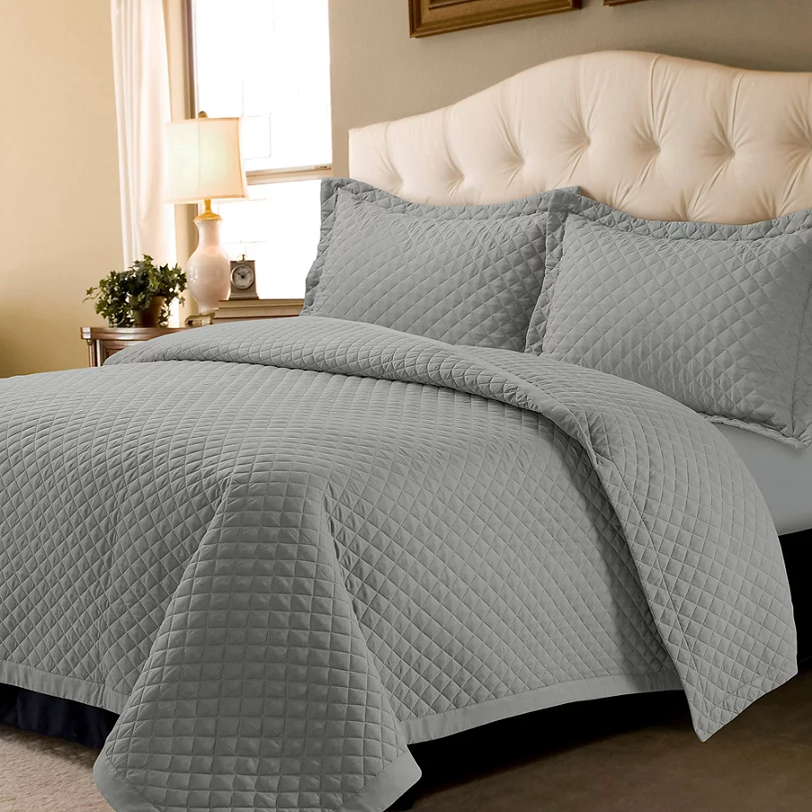  Tribeca Living Oversized Brisbane Solid Quilt Set