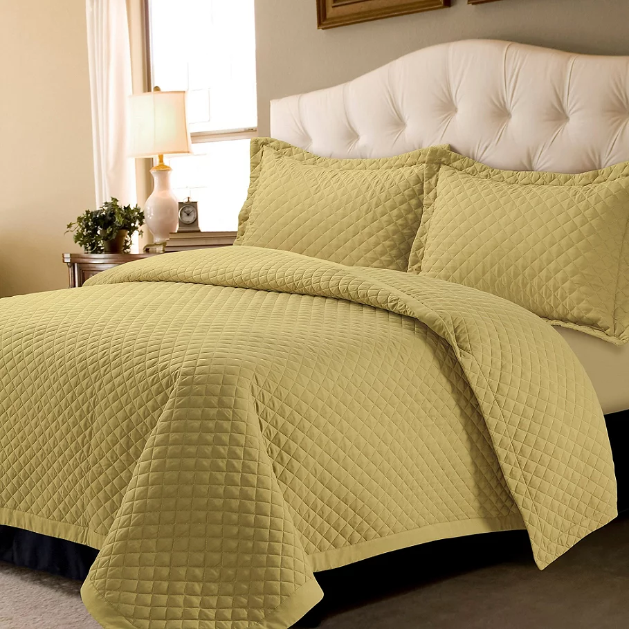  Tribeca Living Oversized Brisbane Solid Quilt Set