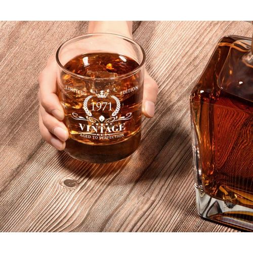  [아마존베스트]Triwol 1971 50th Birthday Gifts for Men, Vintage Whiskey Glass 50 Birthday Gifts for Dad, Son, Husband, Brother, Funny 50th Birthday Gift Present Ideas for Him, 50 Year Old BdayParty Dec