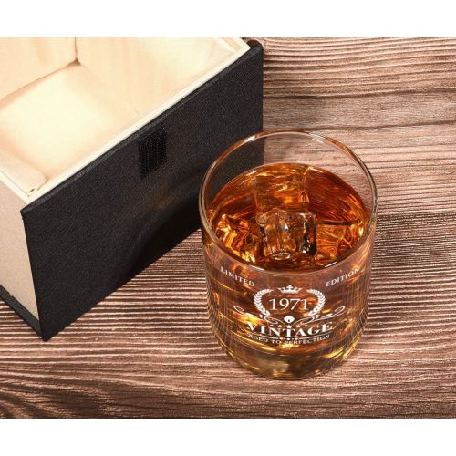  [아마존베스트]Triwol 1971 50th Birthday Gifts for Men, Vintage Whiskey Glass 50 Birthday Gifts for Dad, Son, Husband, Brother, Funny 50th Birthday Gift Present Ideas for Him, 50 Year Old BdayParty Dec