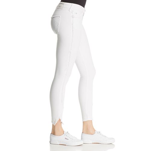 True Religion Jennie Curvy Skinny Crop Jeans in Optic White