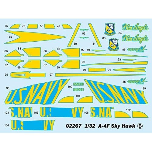  Trumpeter 132 A4F Skyhawk Attack Aircraft Model Kit