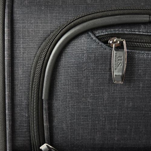  U.S. Traveler Freetown Carry-on Spinner Garment Bag