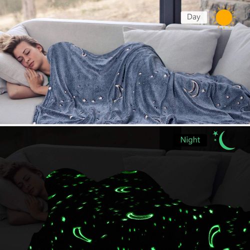  [아마존베스트]UNUN Glow in The Dark Throw Blanket, Moon and Stars Soft Warm Cozy Fuzzy Plush Blanket for Kids Teenage Boys Girls Women Best Friend Birthday Christmas (50 x 60 inches Blue)