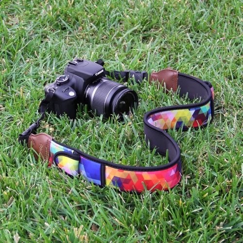  USA GEAR TrueSHOT Camera Strap with Geometric Neoprene Pattern, Accessory Storage Pockets and Quick Release Buckles - Compatible with Canon, Nikon, Fujifilm, Sony, Panasonic and Mo