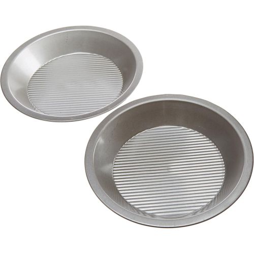  USA Pan Bakeware Aluminized Steel Set of 2, Made in the USA: Childrens Chairs: Kitchen & Dining