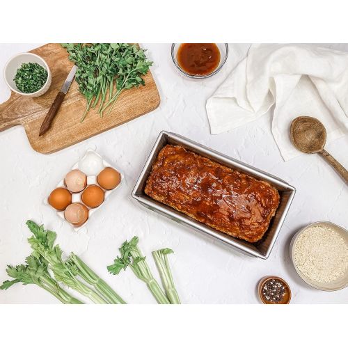  USA Pan Bakeware Aluminized Steel Meat Loaf Pan with Insert: Meatloaf Pan: Kitchen & Dining