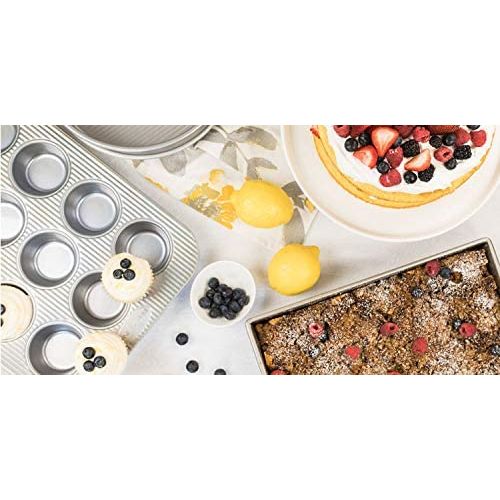  USA Pan Bakeware Nonstick Quarter Sheet Pan and Silicone Mat Set: Kitchen & Dining