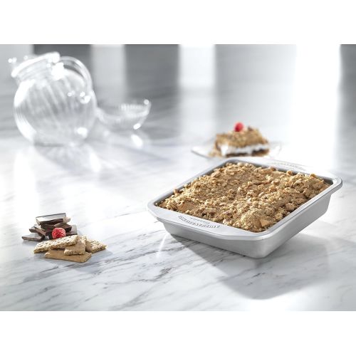  USA Pan American Bakeware Classics 8 inch Square Baking Pan, Aluminized Steel