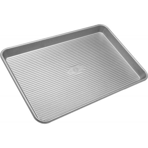  [아마존베스트]USA Pan Bakeware Half Sheet Pan, Warp Resistant Nonstick Baking Pan, Made in the USA from Aluminized Steel