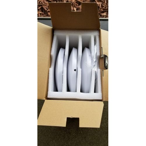  Ubiquiti UAP-LR-3 UniFi AP Enterprise Long Range WiFi System, 3 Pack