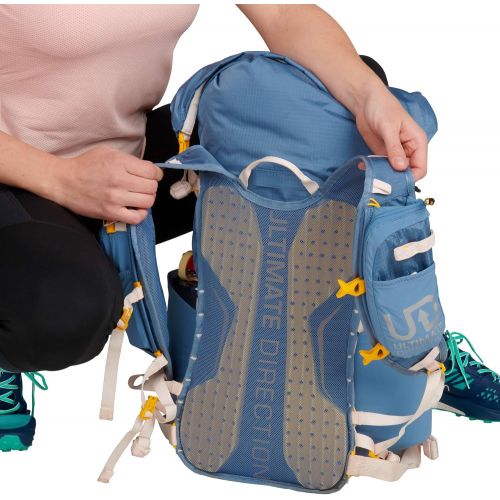  Ultimate Direction Womens Fastpackher 30L Daypack for Running, Trails, Hiking, Cycling, Mountain Biking and more