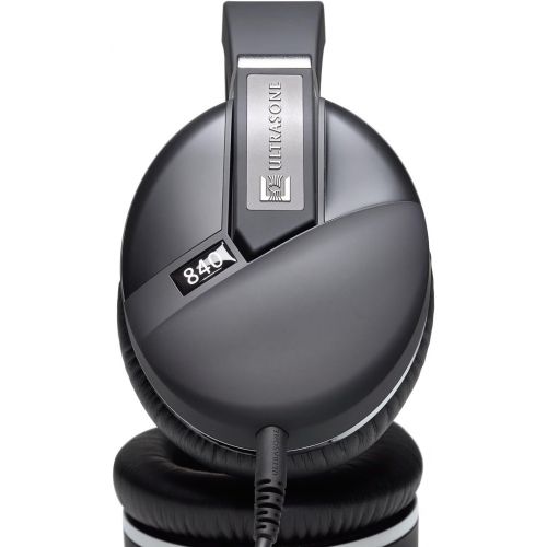  Ultrasone Performance 860 S-Logic Plus Surround Sound Professional Closed-back Headphones with Transport Case