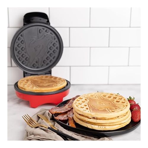  Uncanny Brands Pokemon Charizard Waffle Maker - Make Bounty Charizard Waffles - Kitchen Appliance