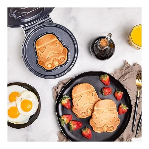  Star Wars Stormtrooper Waffle Maker- Star Wars Icon On Your Waffles- Waffle Iron