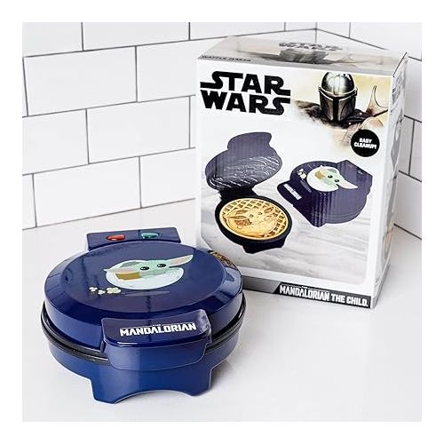  Uncanny Brands Star Wars The Mandalorian The Child Waffle Maker- Baby Yoda Waffles
