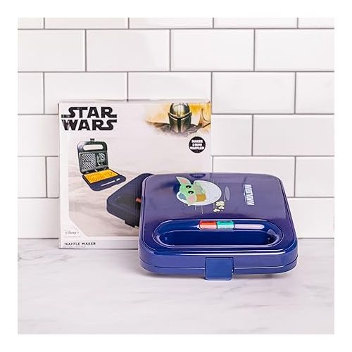  Uncanny Brands Mandalorian Waffle Maker - Bounty Hunter & Baby Yoda Waffles - Star Wars Kitchen Appliance