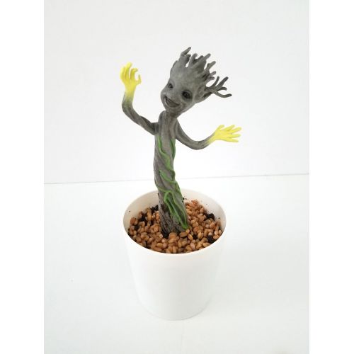  Uncle Milton Marvel Guardians of the Galaxy Grow and Glow Groot  Baby Groot Flower Pot