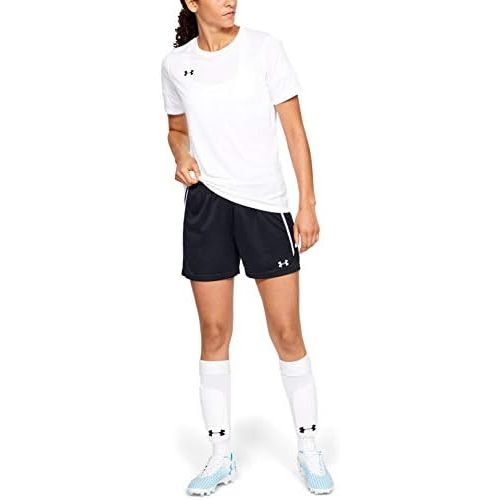 언더아머 Under Armour Womens Maquina 2.0 Soccer Shorts