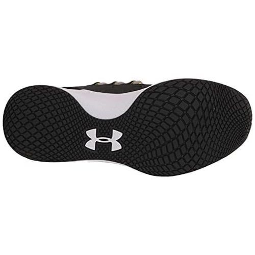 언더아머 Under Armour Womens Charged Breathe Lace Sneaker