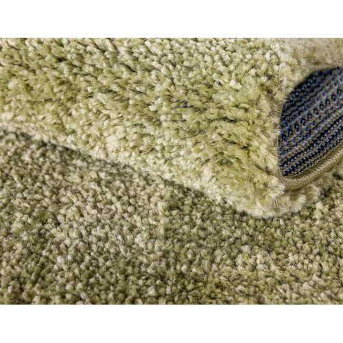  Unique Loom Solo Collection Plush Casual Light Green Area Rug (5 x 8)