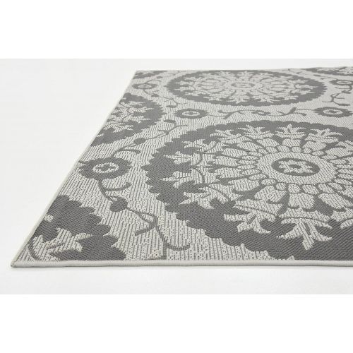  Unique Loom Outdoor Collection Floral Abstract Indoor and Outdoor Transitional Gray Area Rug (6 x 9)