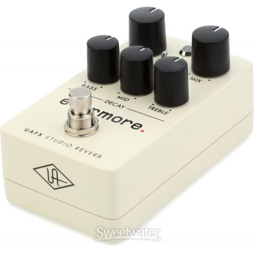  Universal Audio UAFX Evermore Studio Reverb Guitar Effects Pedal Demo