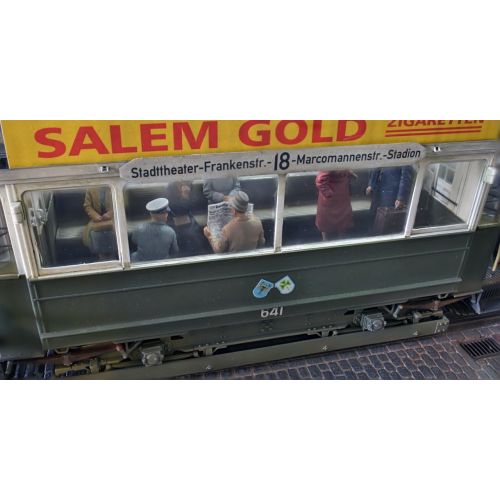  MiniArt MIA38009 1:35 European TRAMCar with Crew & Passengers + Display Base [MODEL BUILDING KIT]