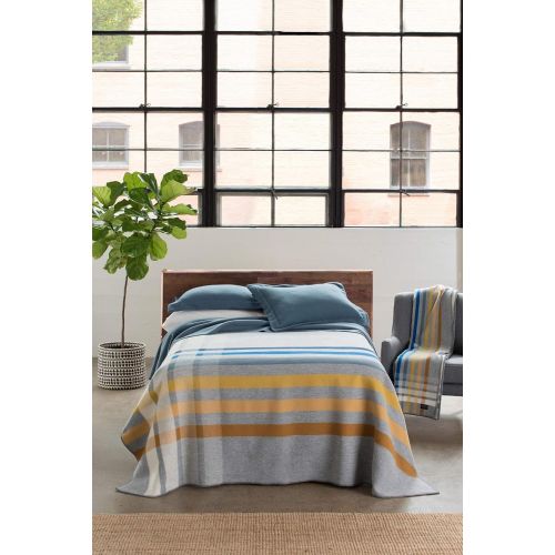  Pendleton Woolen Mills Pendleton Home Collection King Blanket, Compass Point