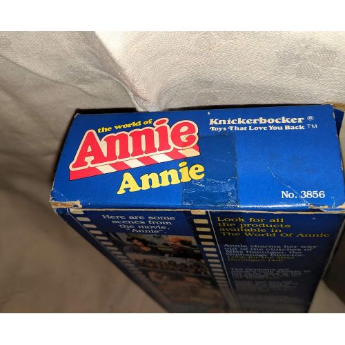  Unknown Little Orphan Annie 6 Doll w Gold Tone Locket - The World of Annie (1982 Knickerbocker)