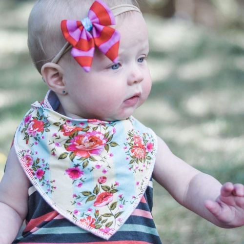  [아마존 핫딜]  [아마존핫딜]10-Pack Baby Bandana Bibs Upsimples Baby Girl Bibs for Drooling and Teething, 100% Organic Cotton and Super Absorbent Hypoallergenic Bibs Baby Shower Gift - “Blossom Set”