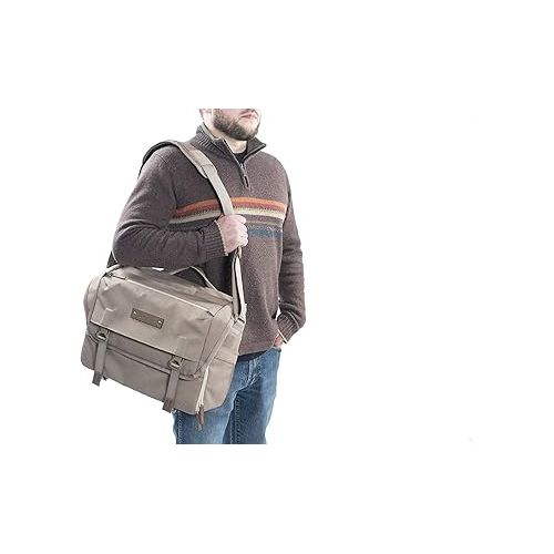  Vanguard VEO RANGE38 BG Messenger Bag for DSLR or Mirrorless/CSC Camera, Beige