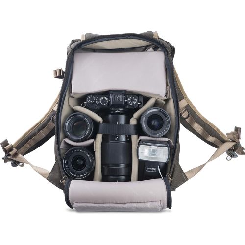  VANGUARD VEO GO42M KG Camera Backpack for Mirrorless/CSC Cameras - Khaki/Green