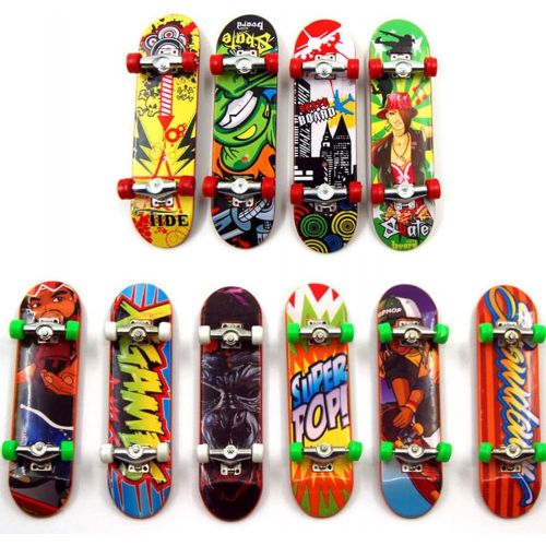  VORCOOL 3 stuecke Mini Kunststoff Skateboard Deck Truck Bord Spielzeug Kinder Geschenk (Farbe randomisierung)