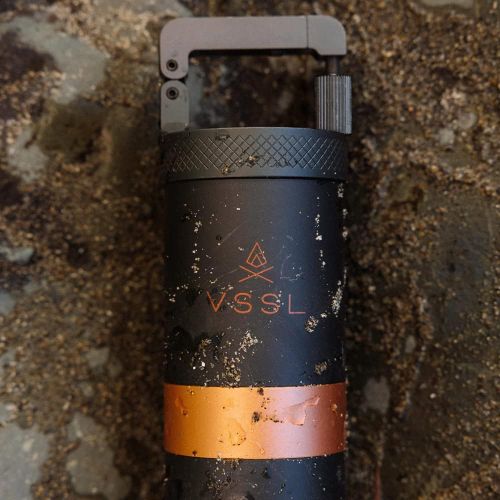  VSSL JAVA Manual Hand Coffee Grinder. 50 adjustable grind settings for Aeropress, French Press, Drip Coffee, Espresso with best-in-class stainless steel burrs. 20g grind capacity.