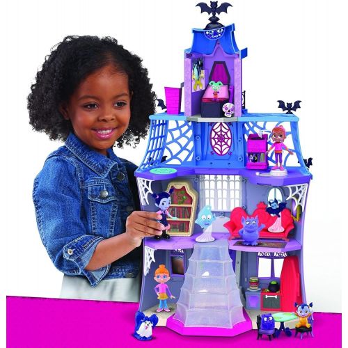  Vampirina Play House Scare B&B