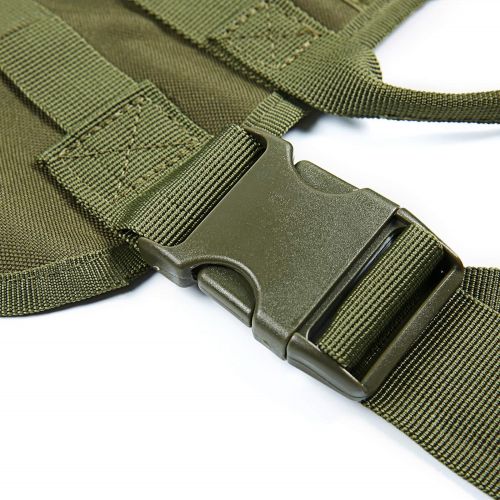  Vevins Dog Tactical Service Harness Training Molle Vest Adjustable Camouflage Harness with 3 Detachable Pouches