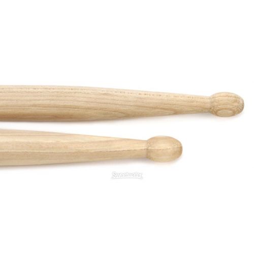  Vic Firth American Classic Drumsticks - Rock - Wood Tip