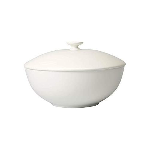  Visit the Villeroy & Boch Store Villeroy & Boch - Royal bowl with lid, elegant serving bowl made of high quality premium bone porcelain, dishwasher safe, 1500 ml