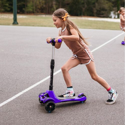  6KU Kids Kick Scooter with Adjustable Height, Lean to Steer, Flashing Wheels for Children 3-8 Years Old